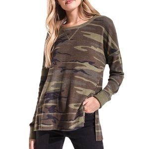 Z Supply Top - Camo Thermal